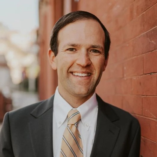 Zachary Mandell headshot